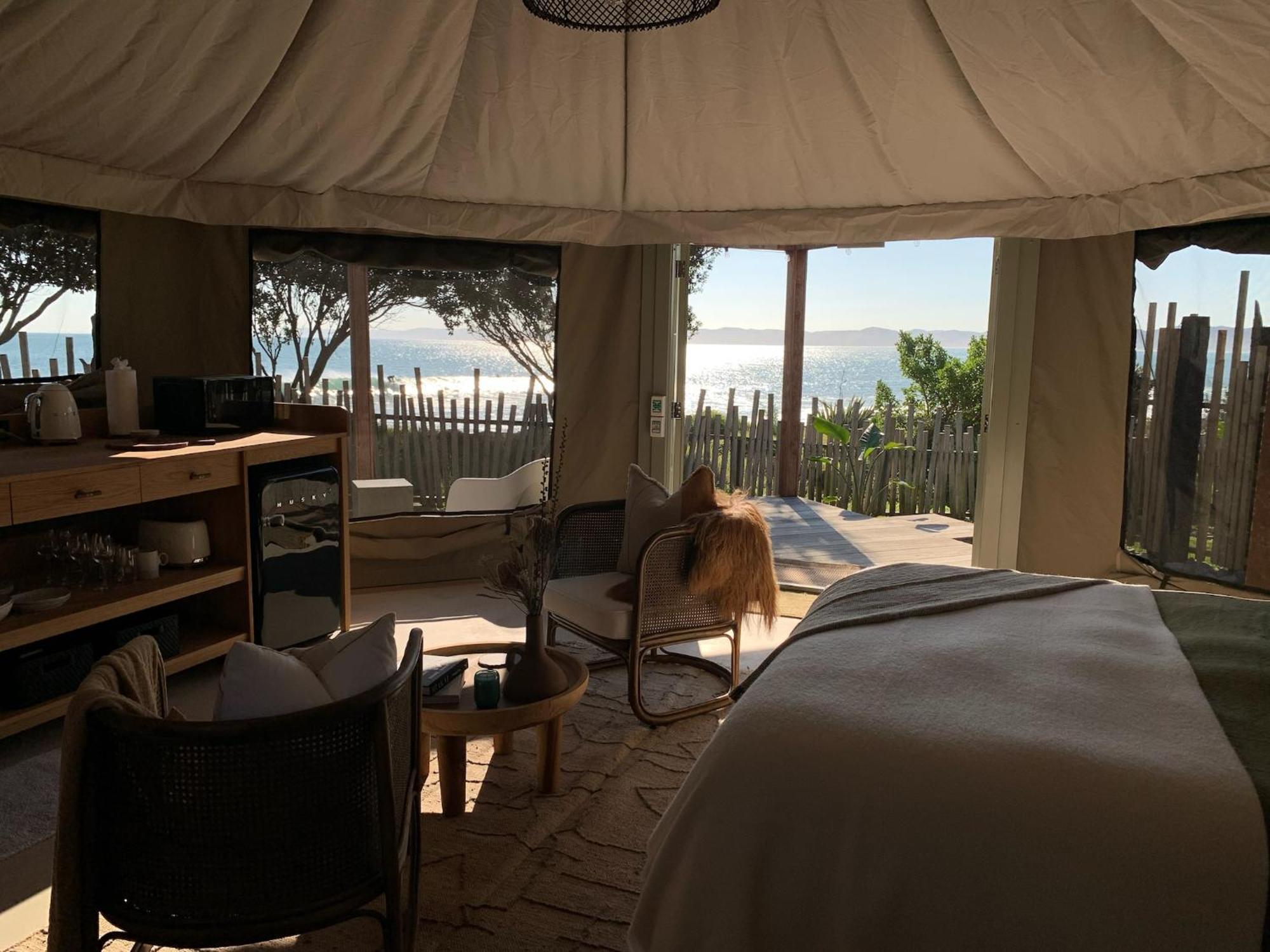 Te Whaanga Retreat & Spa แรกแลนด์ ภายนอก รูปภาพ